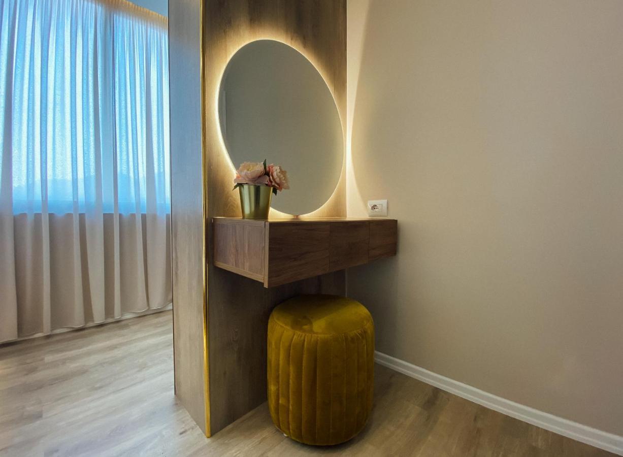 Appartamento Newly Renovated Tirana